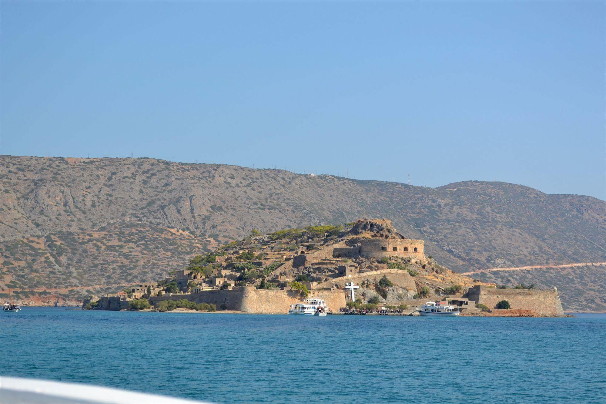 Elounda Olive Garden Apts & Studios Eksteriør billede